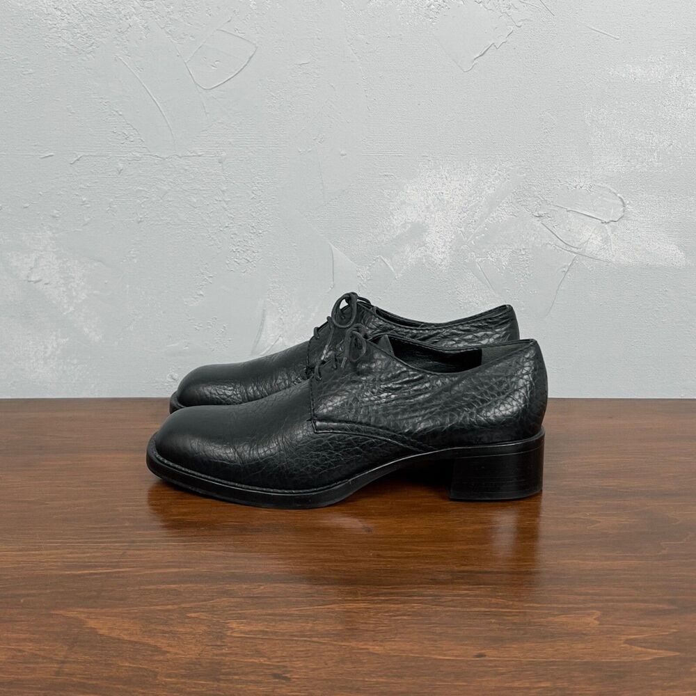 Prada Block Heel Lace Up Derby in Black Textured Leather Sz. 39.5, US 9.5 - Picture 5 of 9